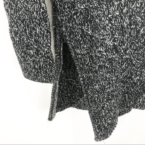 ATHLETA Northern Lights Black Gray Oversized Chunky Sweater Size XXS - Picture 4 of 8